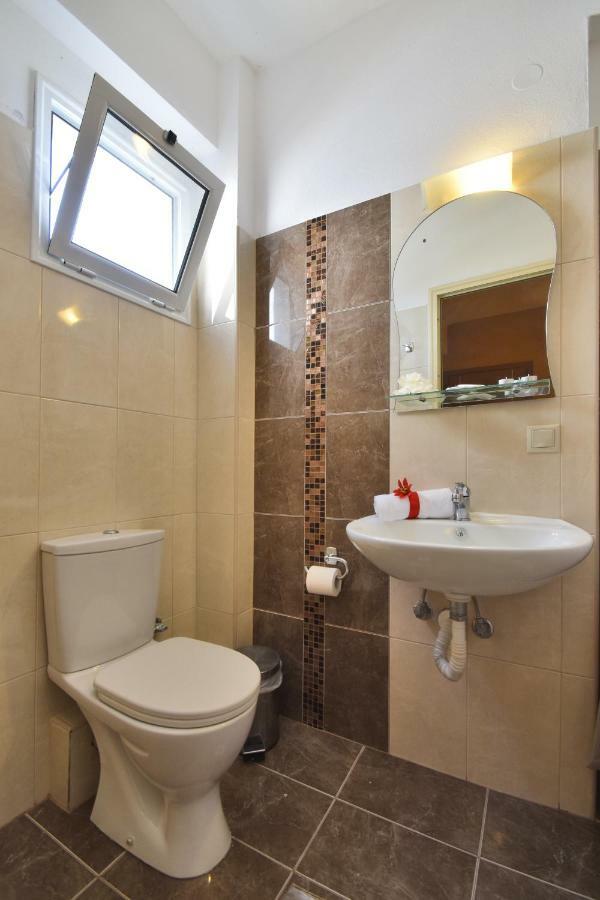 Aigli Rooms Leptokarya  Esterno foto